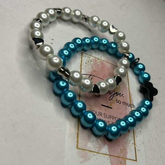 Blue & White Pearl Faith Bracelet - Picture 3 of 3